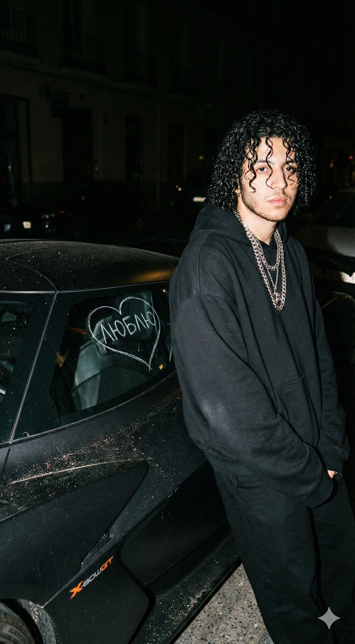 🖤 Night Luxe Aesthetic: Free AI Photography Prompt — Portrait AI art prompt example for Gemini and Stable Diffusion